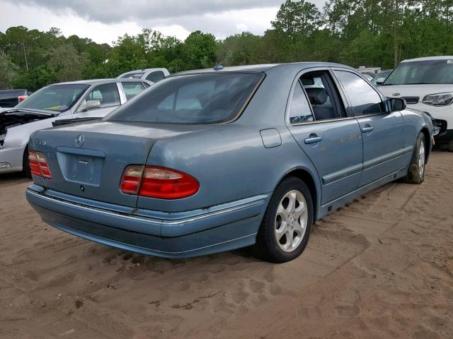 WDBJF65J02B438479 - 2002 MERCEDES-BENZ E 320 BLUE photo 4