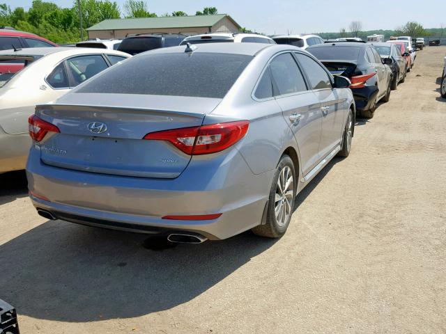 5NPE34AF6HH437975 - 2017 HYUNDAI SONATA SPO SILVER photo 4