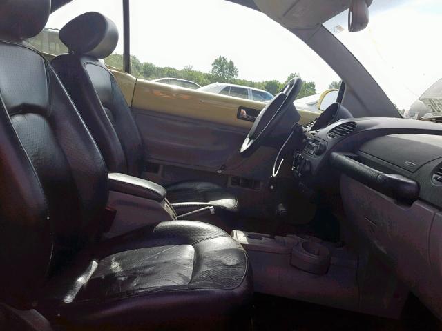 3VWCK21Y43M333971 - 2003 VOLKSWAGEN NEW BEETLE ყვითელი ფოტო 5