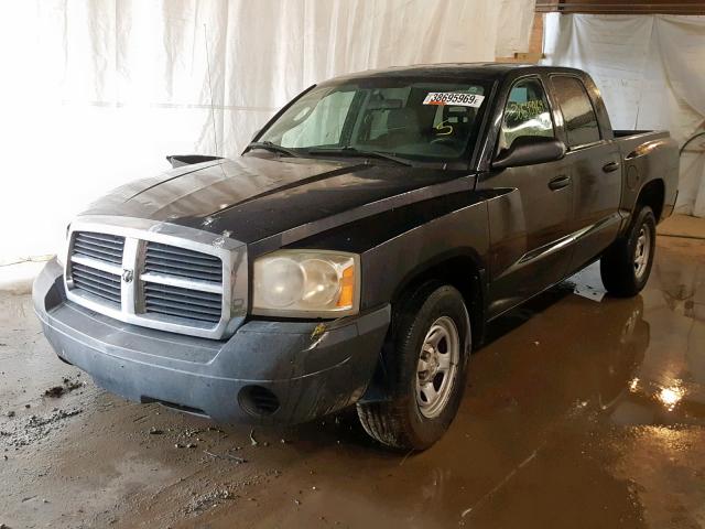 1D7HE28K96S682692 - 2006 DODGE DAKOTA QUA BLACK photo 2