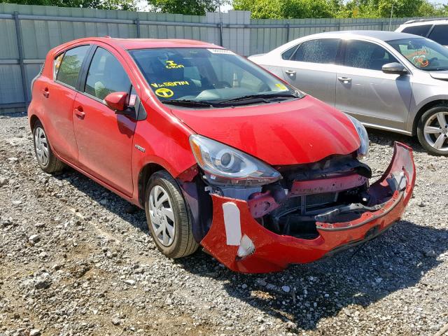 JTDKDTB33F1581714 - 2015 TOYOTA PRIUS C RED photo 1