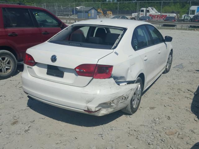 3VW2K7AJ8DM281032 - 2013 VOLKSWAGEN JETTA BASE 白色 照片 4