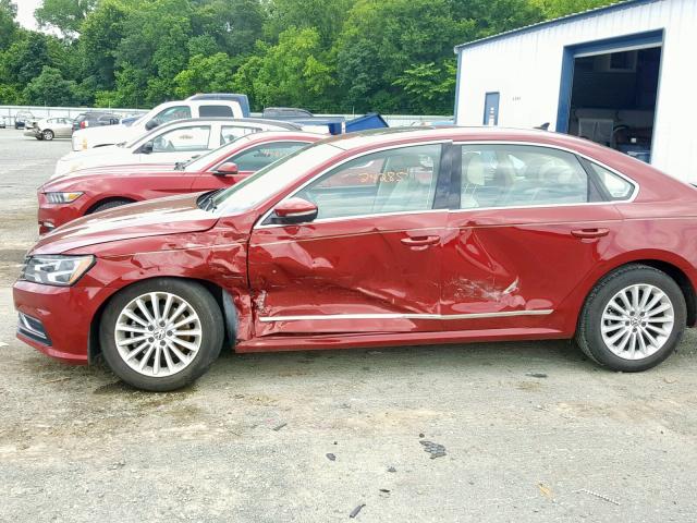 1VWBT7A38HC042456 - 2017 VOLKSWAGEN PASSAT SE MAROON photo 9