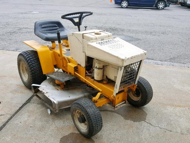 0350003U033828 - 1981 CUB CADET YELLOW photo 1