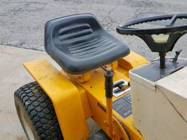 0350003U033828 - 1981 CUB CADET YELLOW photo 6