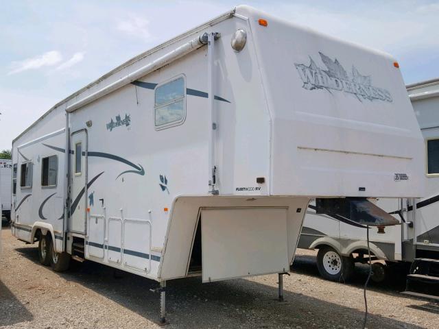 1ED5L342114091113 - 2001 WILD 5TH WHEEL WHITE photo 1