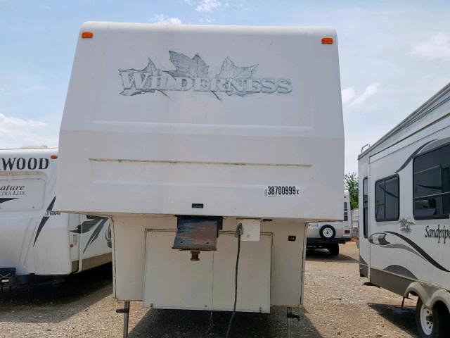 1ED5L342114091113 - 2001 WILD 5TH WHEEL WHITE photo 7