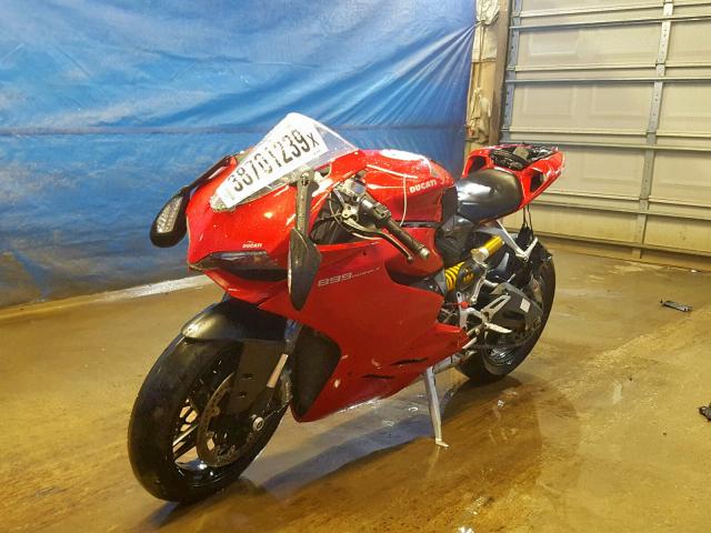 ZDM14BUW5FB025335 - 2015 DUCATI SUPERBIKE RED photo 2