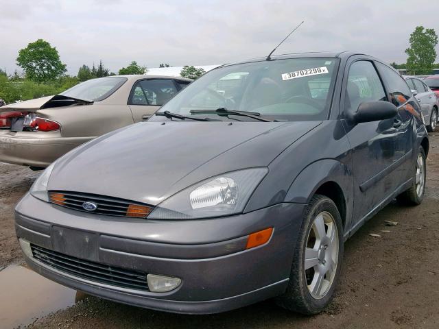 3FAFP31373R133347 - 2003 FORD FOCUS ZX3 GRAY photo 2