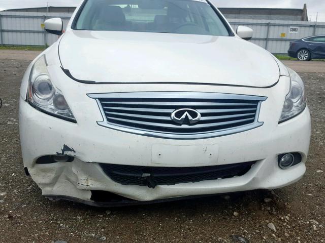 JN1CV6AR0BM353187 - 2011 INFINITI G37 WHITE photo 9