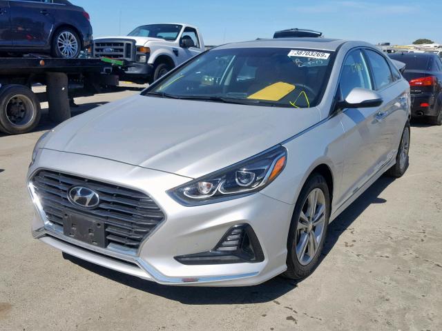 5NPE34AFXJH645301 - 2018 HYUNDAI SONATA SPO SILVER photo 2