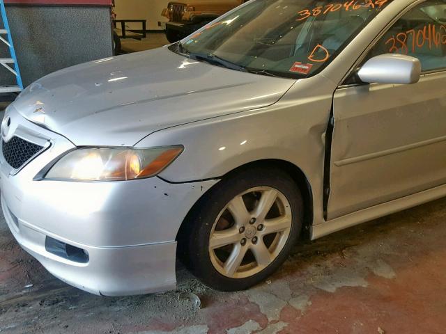 4T1BE46K97U669232 - 2007 TOYOTA CAMRY NEW SILVER photo 9