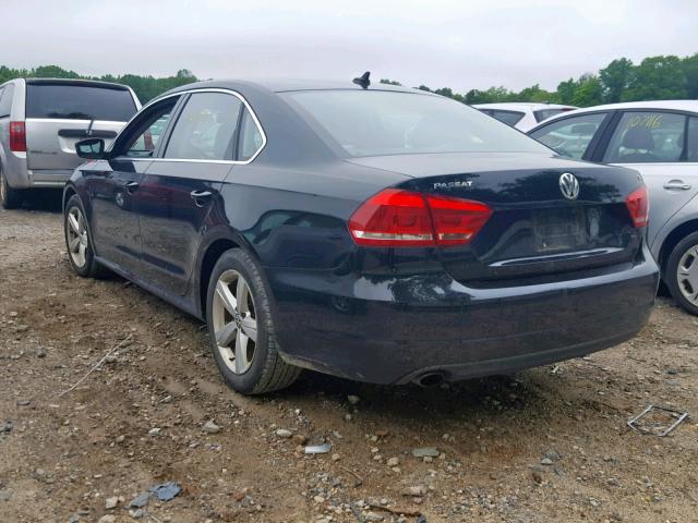 1VWBP7A3XDC129371 - 2013 VOLKSWAGEN PASSAT SE BLACK photo 3