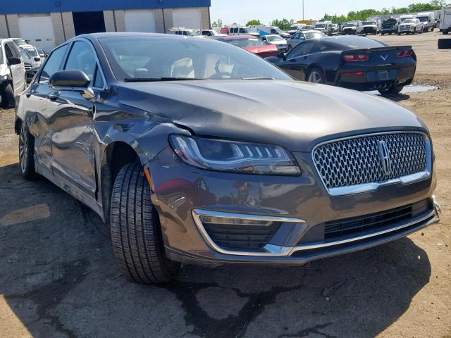 3LN6L5F9XJR615673 - 2018 LINCOLN MKZ RESERV GRAY photo 1