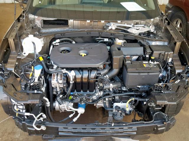 KM8J2CA48KU971868 - 2019 HYUNDAI TUCSON SE BROWN photo 7