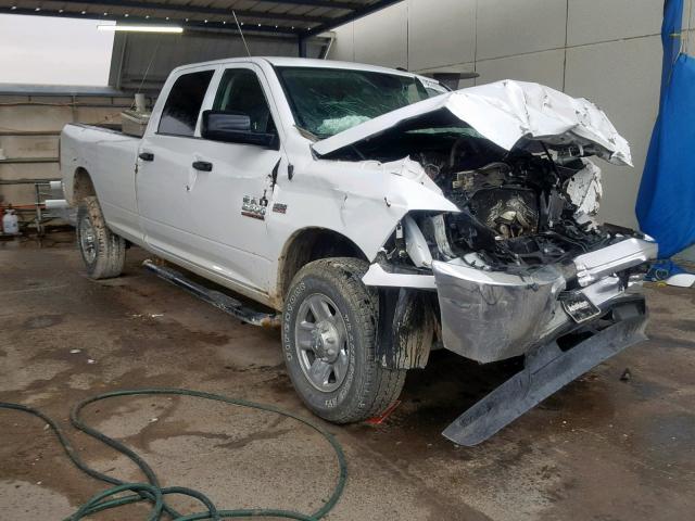 3C6UR5HJ2JG127614 - 2018 RAM 2500 ST WHITE photo 1