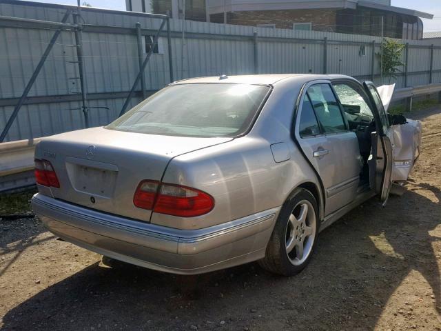 WDBJF65J32B472755 - 2002 MERCEDES-BENZ E 320 SILVER photo 4