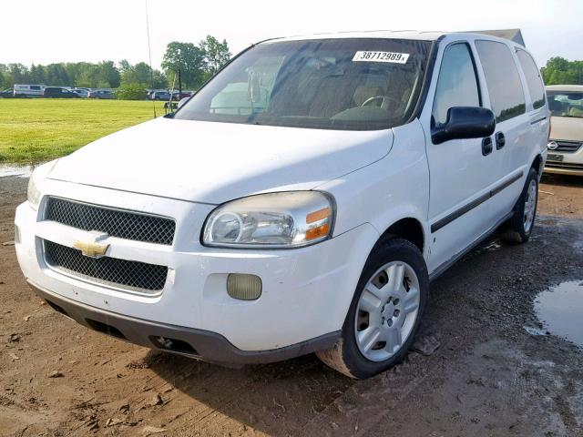 1GBDV131X7D217284 - 2007 CHEVROLET UPLANDER I WHITE photo 2