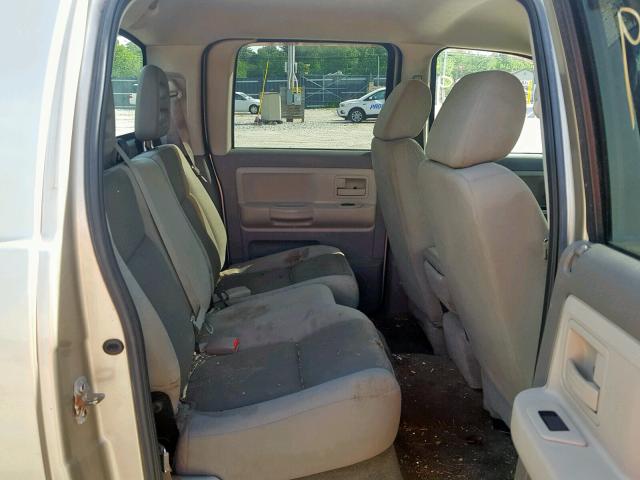 1D7HW48N25S327767 - 2005 DODGE DAKOTA QUA TAN photo 6