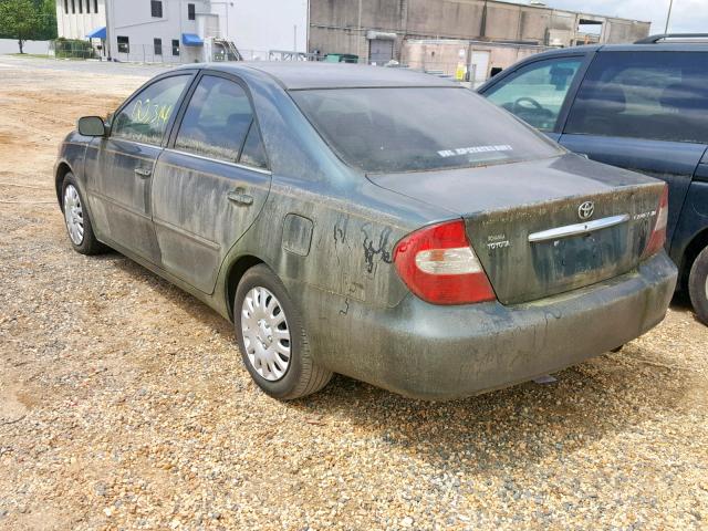 4T1BE32K92U547642 - 2002 TOYOTA CAMRY LE GREEN photo 3