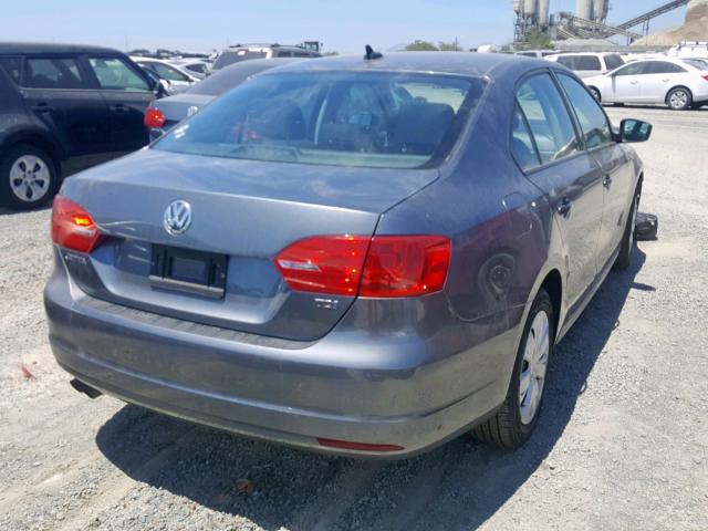 3VWLL7AJ9EM309360 - 2014 VOLKSWAGEN JETTA TDI GRAY photo 4