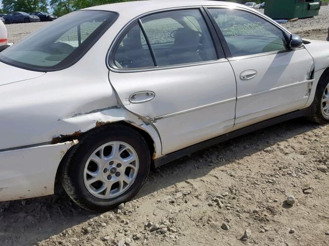 1G3WH52H12F203210 - 2002 OLDSMOBILE INTRIGUE G WHITE photo 9