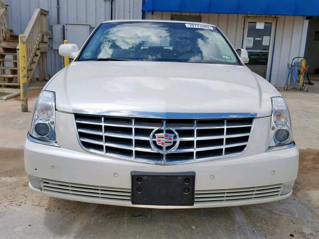 1G6KD5E64BU132801 - 2011 CADILLAC DTS LUXURY WHITE photo 9