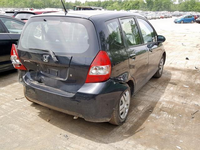 JHMGD38498S023318 - 2008 HONDA FIT BLACK photo 4