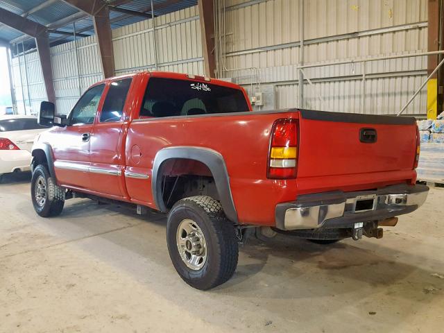 1GTHC29U32E100210 - 2002 GMC SIERRA C25 RED photo 3