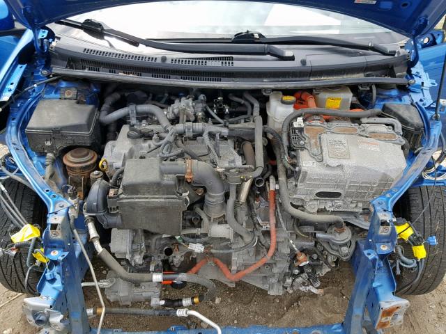 JTDKDTB39D1540291 - 2013 TOYOTA PRIUS C BLUE photo 7