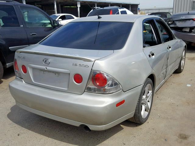 JTHBD192840082975 - 2004 LEXUS IS 300 SILVER photo 4