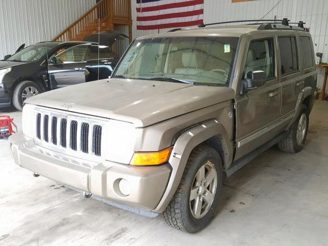 1J8HG58N96C216084 - 2006 JEEP COMMANDER TAN photo 2