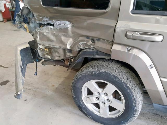1J8HG58N96C216084 - 2006 JEEP COMMANDER TAN photo 9