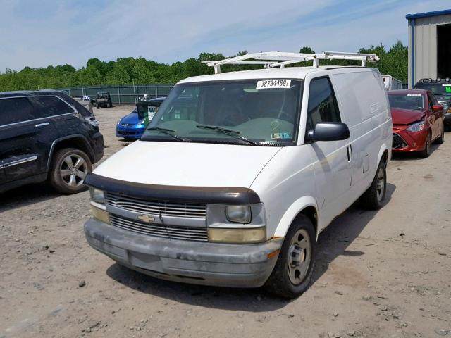 1GCDM19X04B124565 - 2004 CHEVROLET ASTRO WHITE photo 2