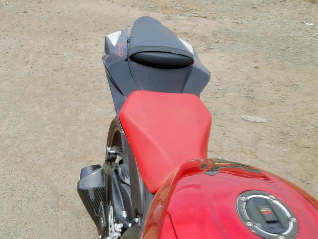 JS1GR7MA9E2101799 - 2014 SUZUKI GSX-R750 RED photo 6