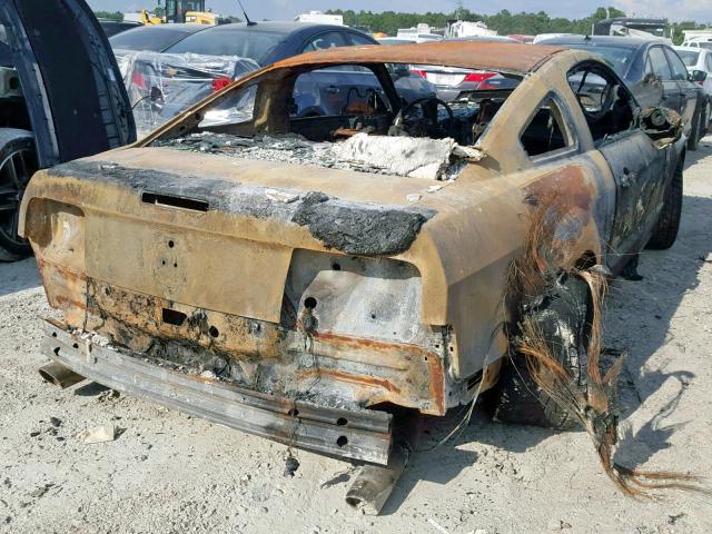 1ZVFT82H755251639 - 2005 FORD MUSTANG GT BURN photo 4