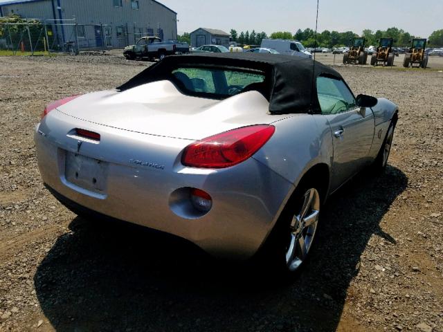 1G2MB33B36Y103552 - 2006 PONTIAC SOLSTICE SILVER photo 4