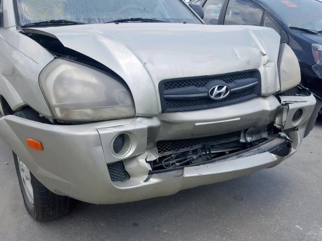 KM8JM12B36U434522 - 2006 HYUNDAI TUCSON GL GREEN photo 9