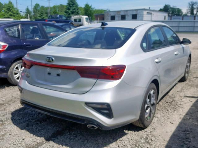 3KPF24AD3KE060460 - 2019 KIA FORTE FE SILVER photo 4