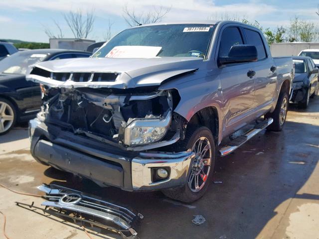 5TFEM5F17GX098517 - 2016 TOYOTA TUNDRA CRE SILVER photo 2