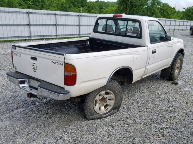 4TAPM62N5XZ517441 - 1999 TOYOTA TACOMA WHITE photo 4