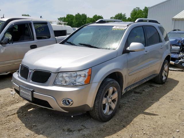 2CKDL63F976045556 - 2007 PONTIAC TORRENT SILVER photo 2