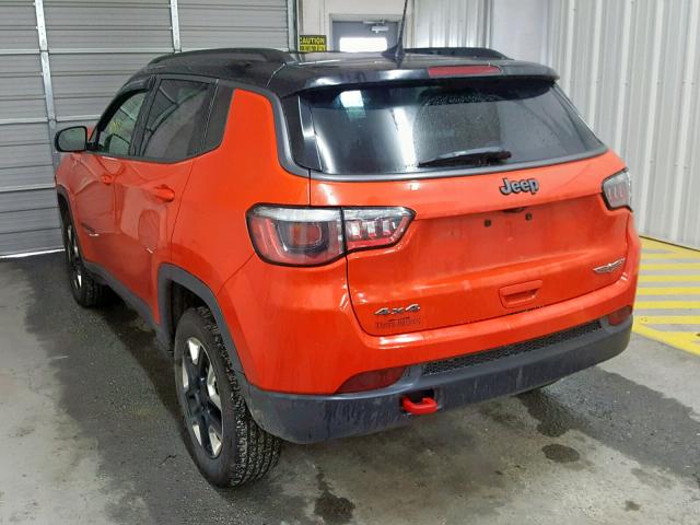 3C4NJDDB9HT667444 - 2017 JEEP COMPASS TR ORANGE photo 3