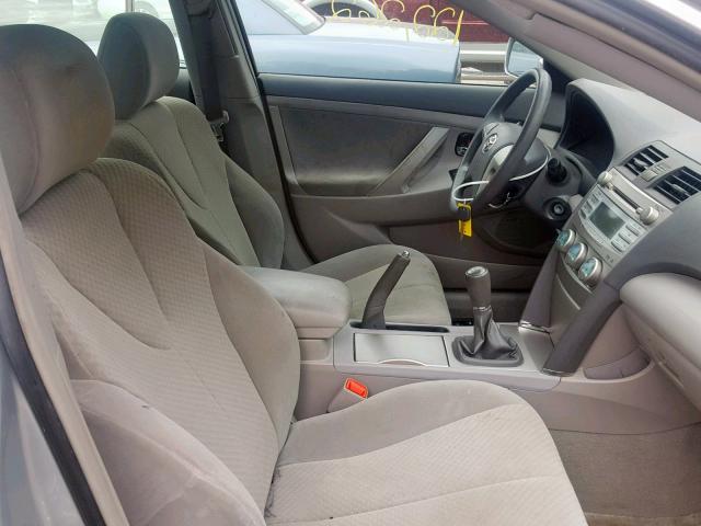 4T1BE46K07U703302 - 2007 TOYOTA CAMRY NEW SILVER photo 5