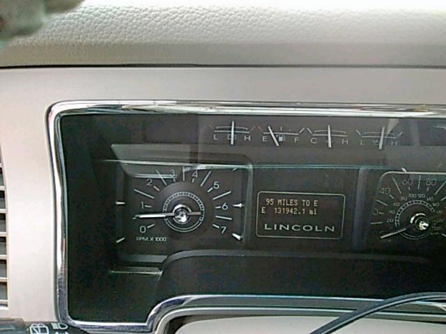 5LMFU28598LJ06007 - 2008 LINCOLN NAVIGATOR BLACK photo 8