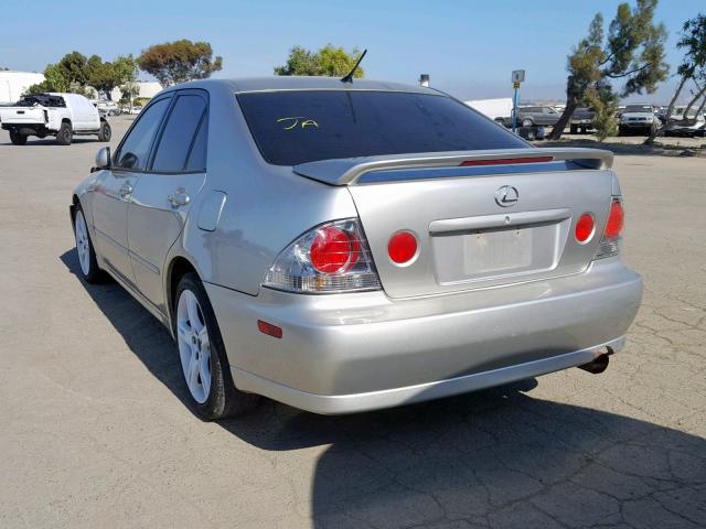 JTHBD182110023067 - 2001 LEXUS IS 300 GRAY photo 3