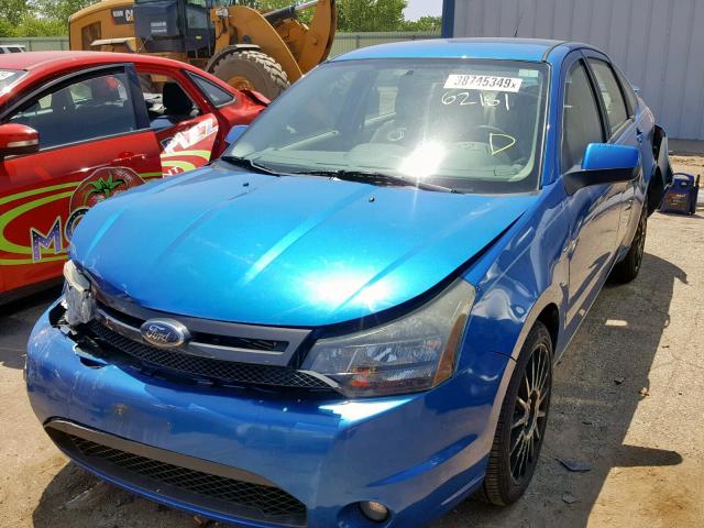 1FAHP3GNXAW162403 - 2010 FORD FOCUS SES BLUE photo 2