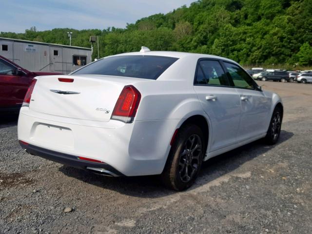 2C3CCAGG6FH892406 - 2015 CHRYSLER 300 S WHITE photo 4