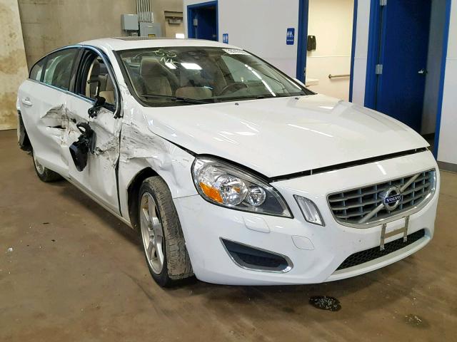 YV1622FS0C2039490 - 2012 VOLVO S60 T5 WHITE photo 1