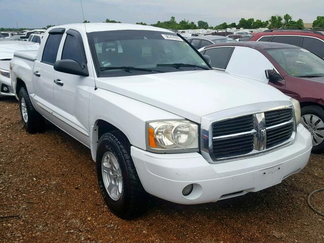 1D7HW48N25S262225 - 2005 DODGE DAKOTA QUA WHITE photo 1